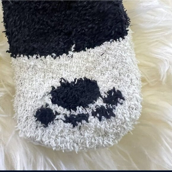 2 Pairs Fuzzy Socks for Women Fluffy Warm Soft Cozys Slipper Socks Funny Novelty - Picture 6 of 7